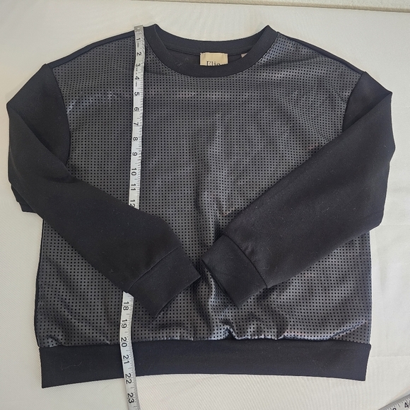 Elie Tahari Faux Leather Sweatshirt Black Size M Perforated Front Panel Pullover - Picture 9 of 9